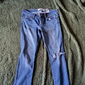 Hollister Size 7R /28W Distressed Bootcut Low Rise Jeans